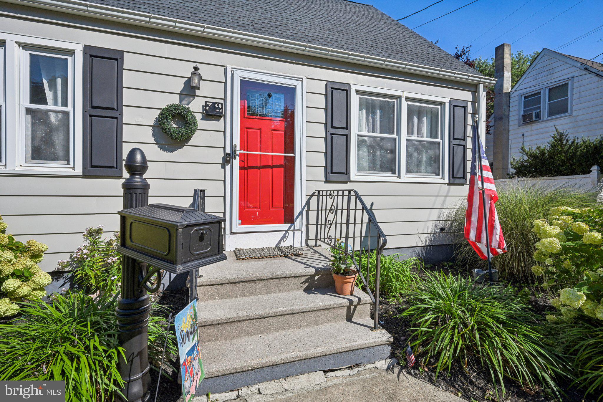 32 Brockton Road Hamilton, NJ 08619 - Photo 4 of 47