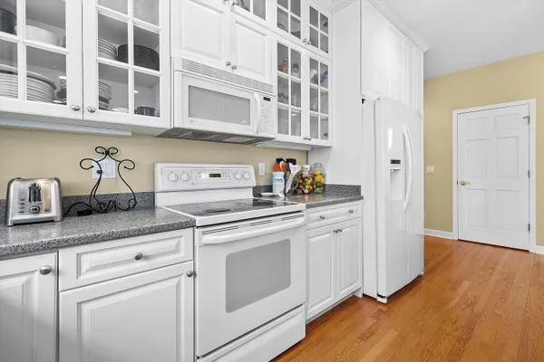 $1,299,000 | 2 Lincoln Parkway, Williams Bay, WI 53191