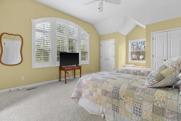 $1,299,000 | 2 Lincoln Parkway, Williams Bay, WI 53191