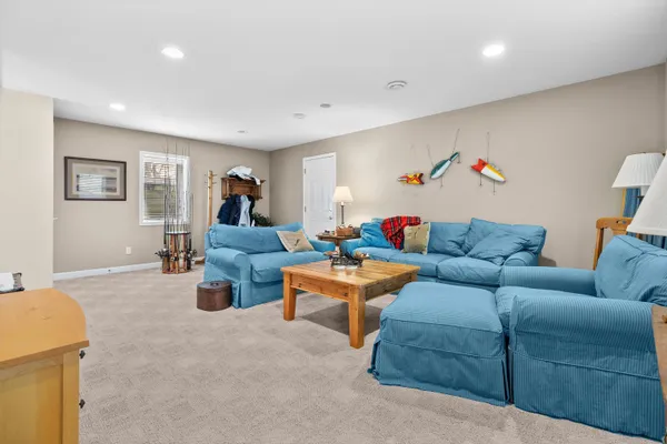 $1,299,000 | 2 Lincoln Parkway, Williams Bay, WI 53191