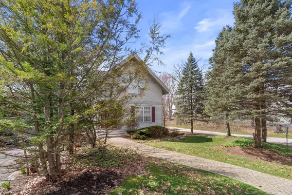 $1,299,000 | 2 Lincoln Parkway, Williams Bay, WI 53191