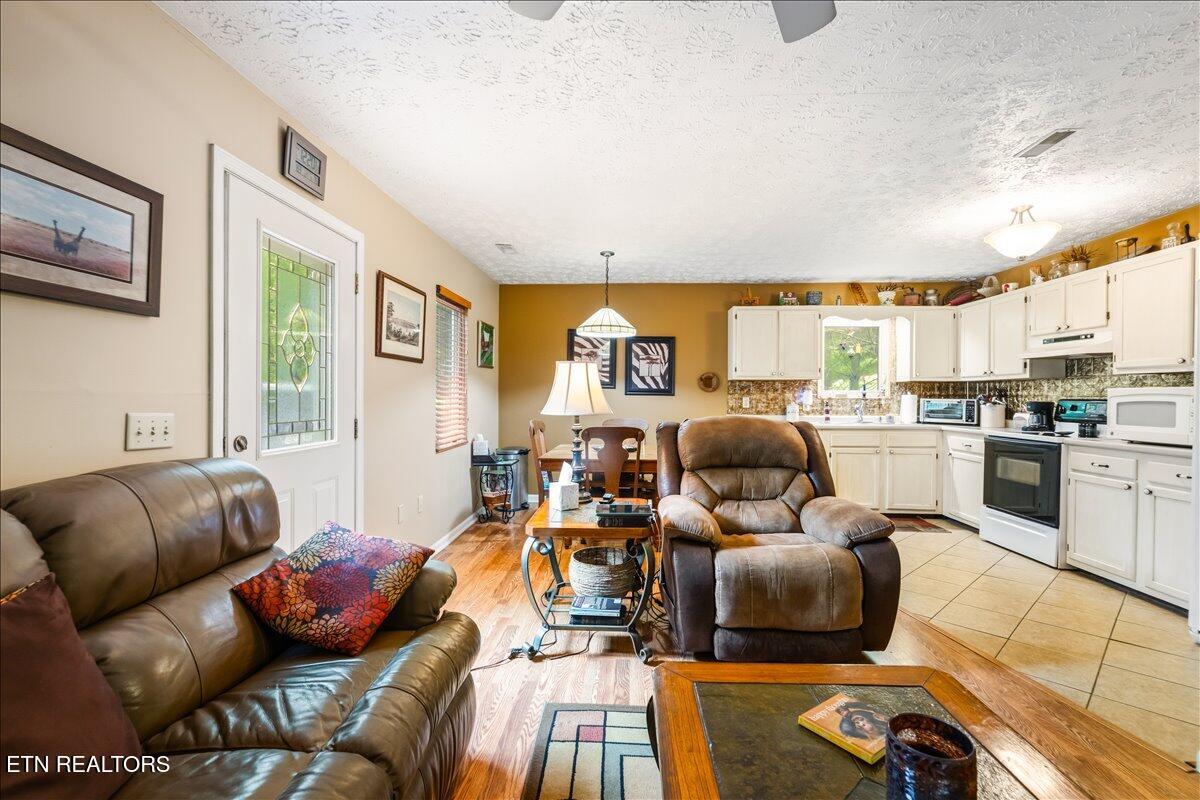 274 Pearl Road La Follette, TN 37766 - Photo 3 of 47 17-274 Pearl Rd