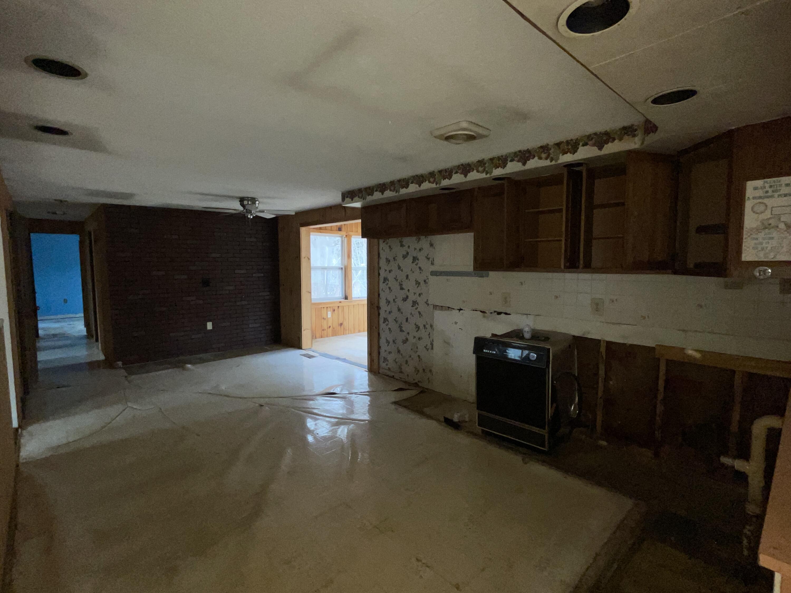 22 Robins Way Turner, ME 04282 - Photo 11 of 25 IMG_1384