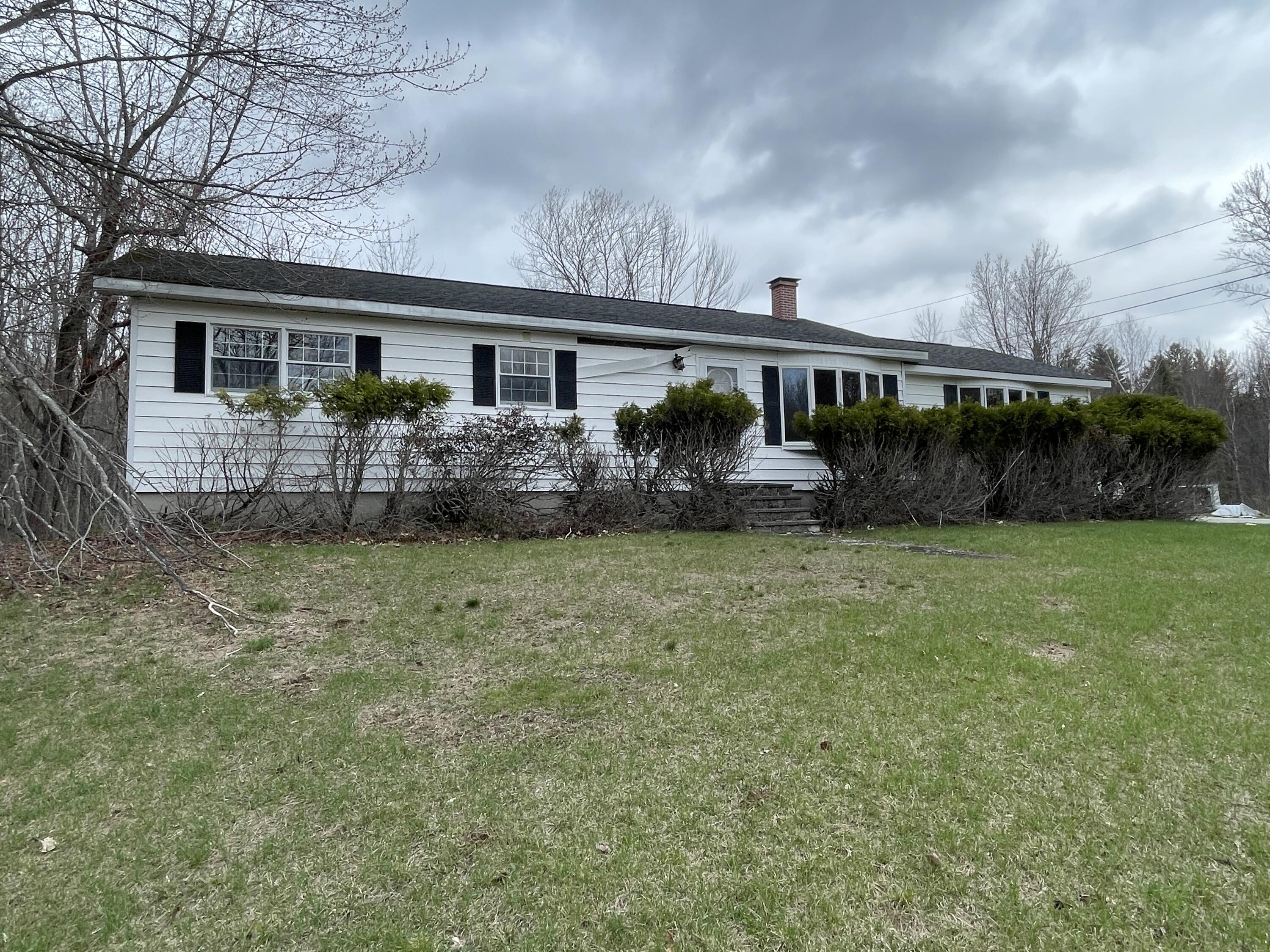 22 Robins Way Turner, ME 04282 - Photo 2 of 25 IMG_1369