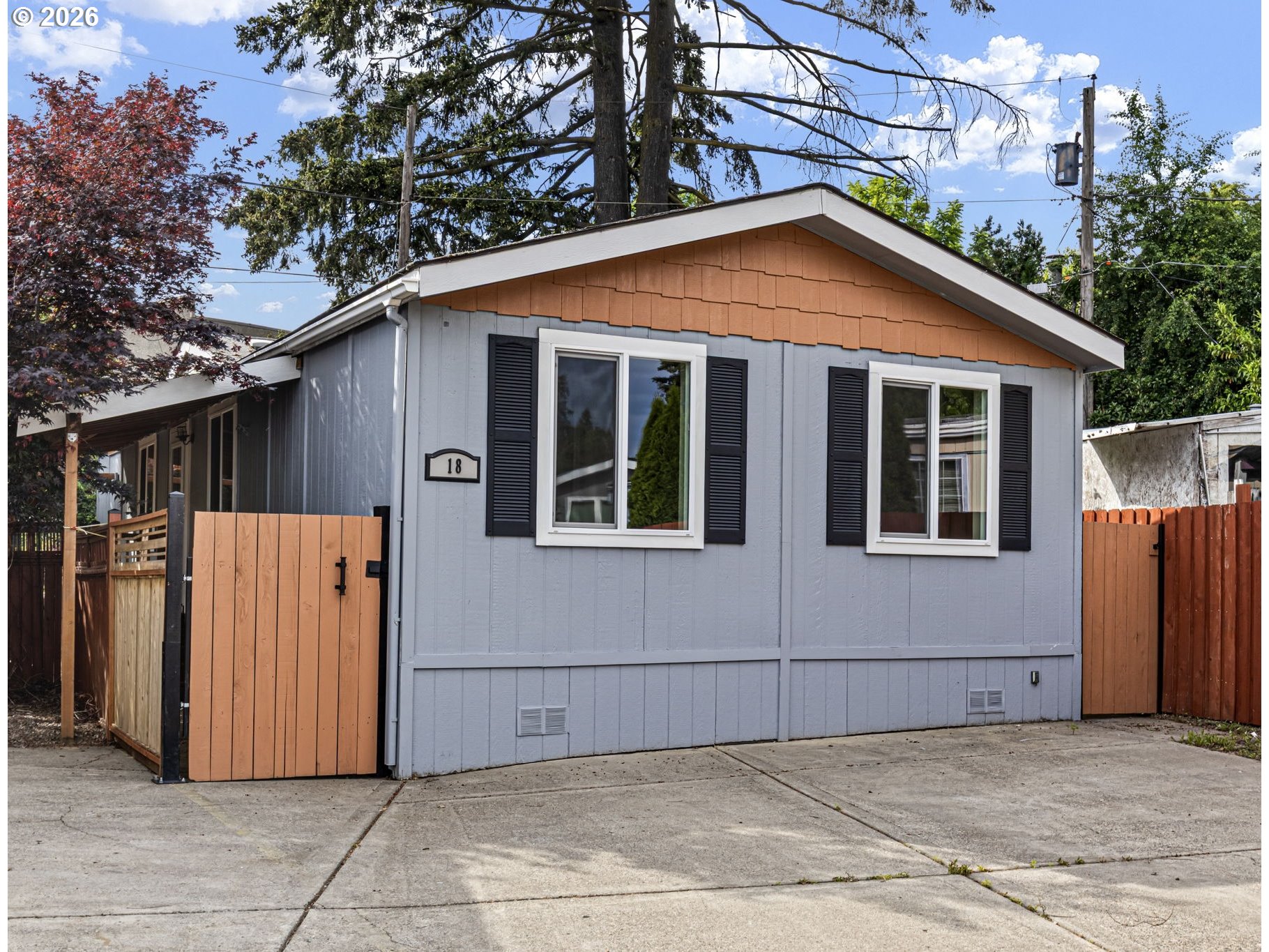 9700 Southwest Tualatin Road, Unit 18 Tualatin, OR 97062 - Photo 1 of 24