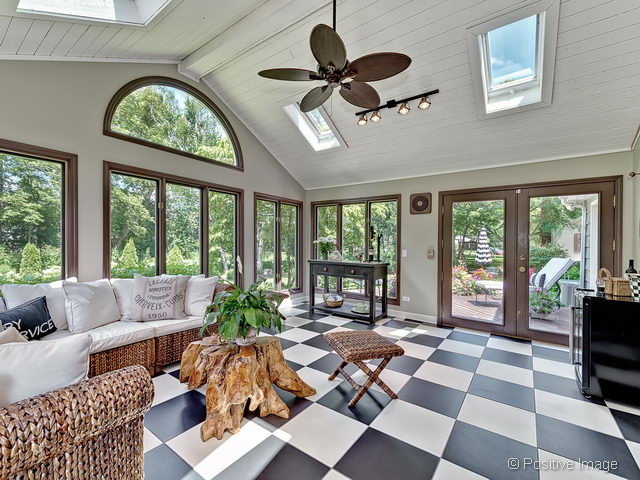 737 West Bauer Road Naperville, IL 60563 - Photo 21 of 25 a living room with a large window