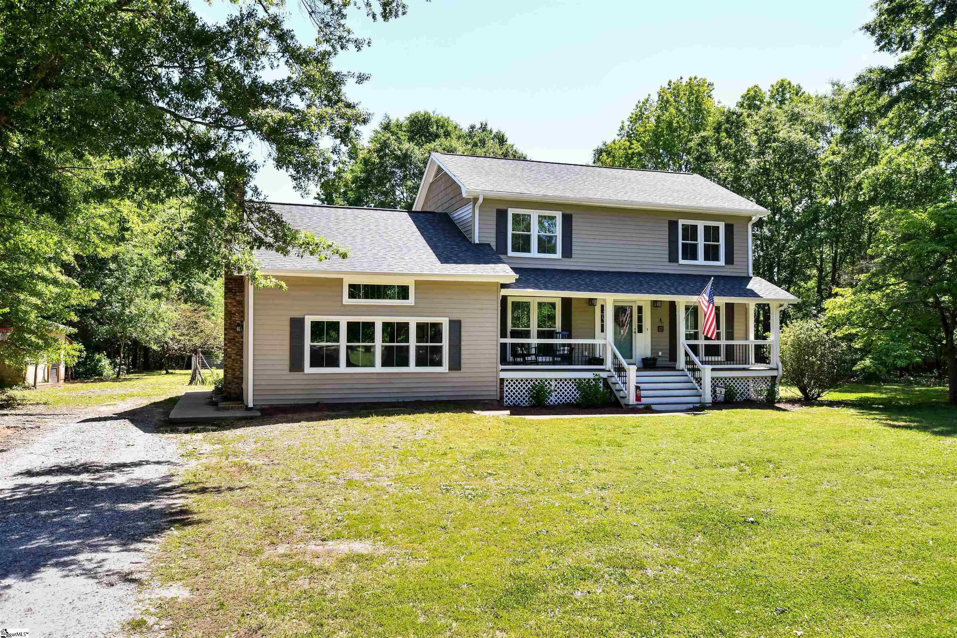 948 Hunter Road Fountain Inn, SC 29644 - Photo 2 of 36