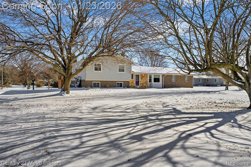 11452 Whitaker Road Fenton, MI 48430 - Photo 11 of 70 Gallery Image 11