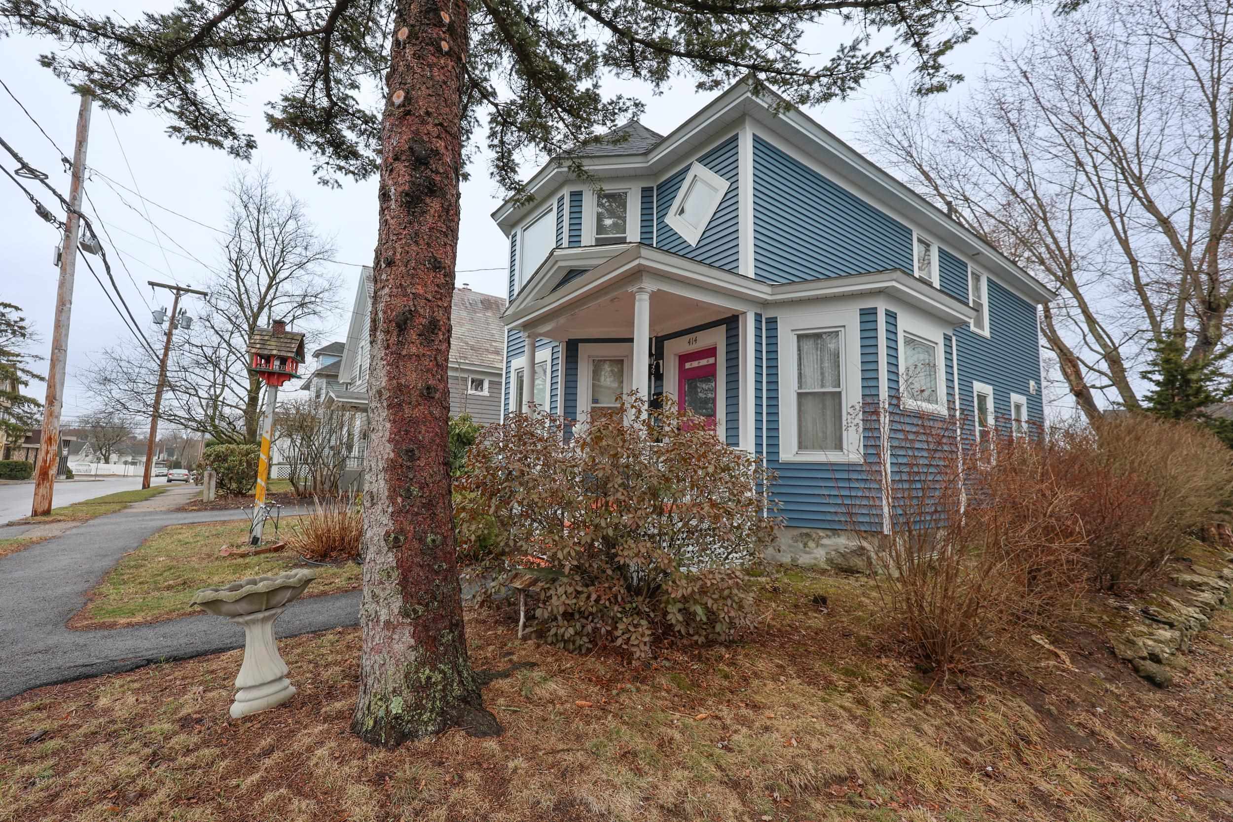 414 Walnut Street Manchester, NH 03104 - Photo 2 of 35