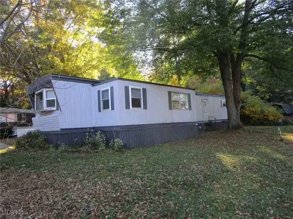 $27,500 | 1626-165 East 51st Street, Ashtabula, OH 44004