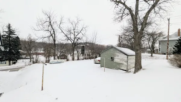$39,900 | 112 Bluff Street, Lake Benton, MN 56149