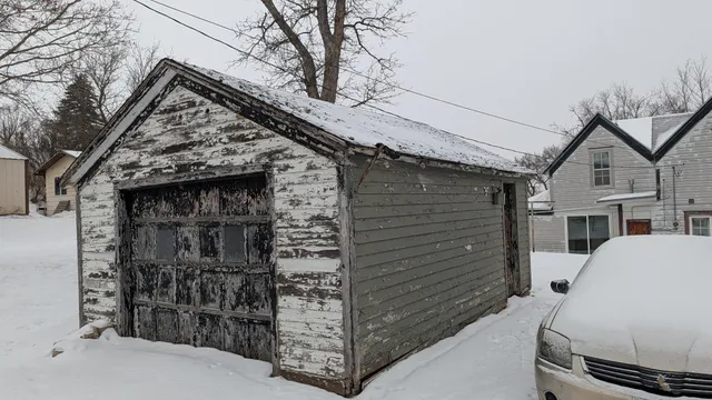 $39,900 | 112 Bluff Street, Lake Benton, MN 56149