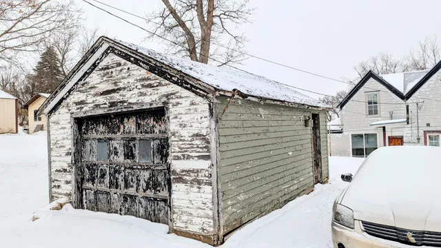 $39,900 | 112 Bluff Street, Lake Benton, MN 56149