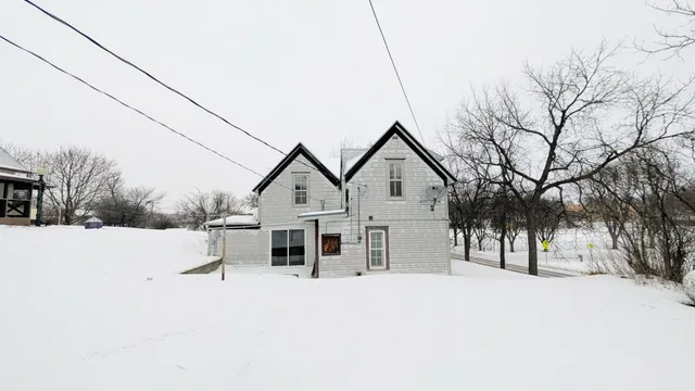 $39,900 | 112 Bluff Street, Lake Benton, MN 56149