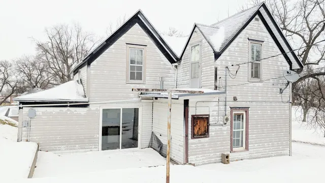 $39,900 | 112 Bluff Street, Lake Benton, MN 56149