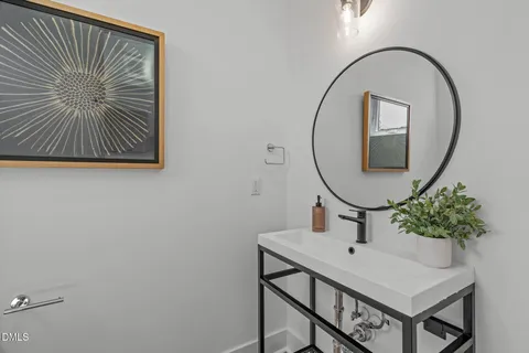 $749,900 | 2008 Moody, Durham, NC 27701