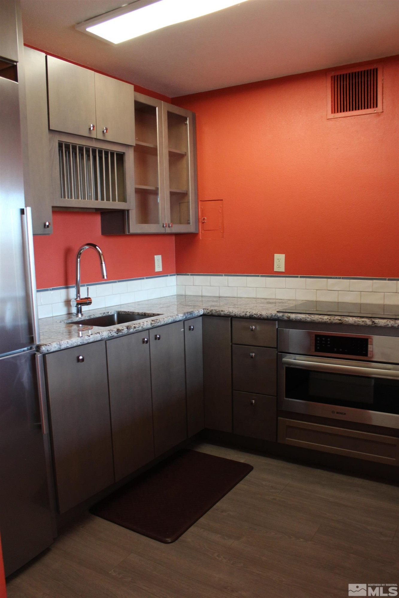 280 Island Avenue, Unit 701 Reno, NV 89501 - Photo 6 of 15 Photo 6