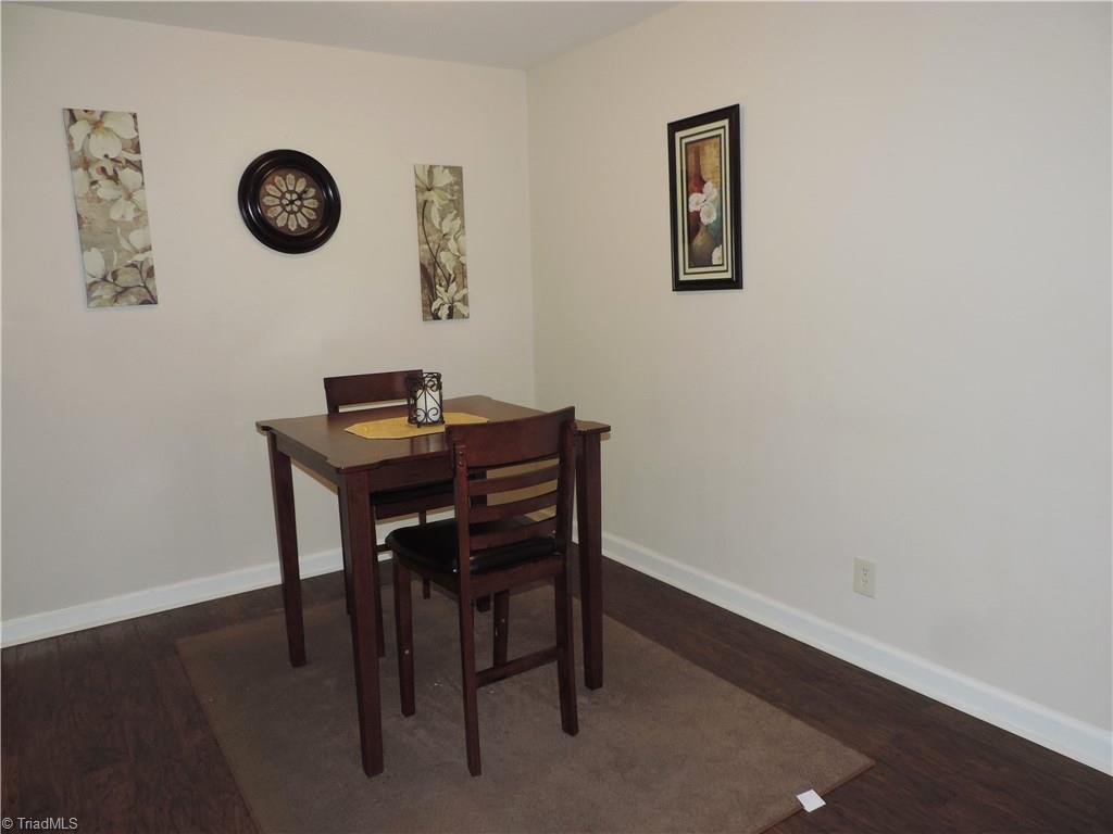 650 Rugby Row, Unit D Winston-Salem, NC 27106 - Photo 5 of 12 Gallery Image 5