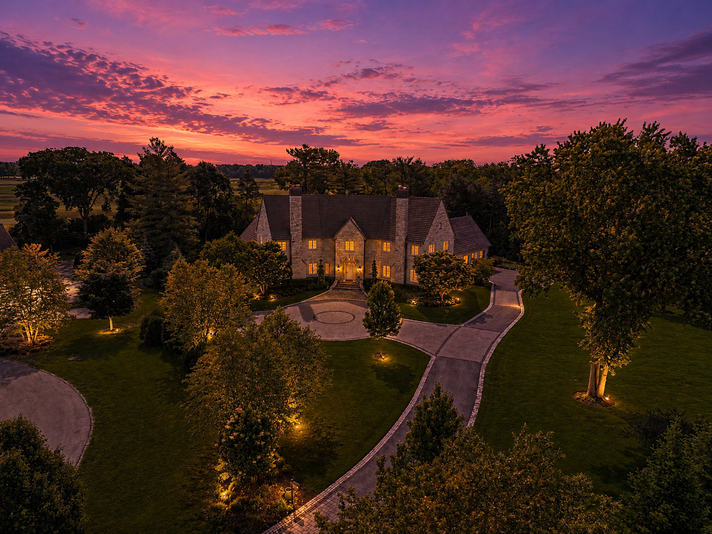 25W451 Plamondon Road Wheaton, IL 60189 - Photo 3 of 66