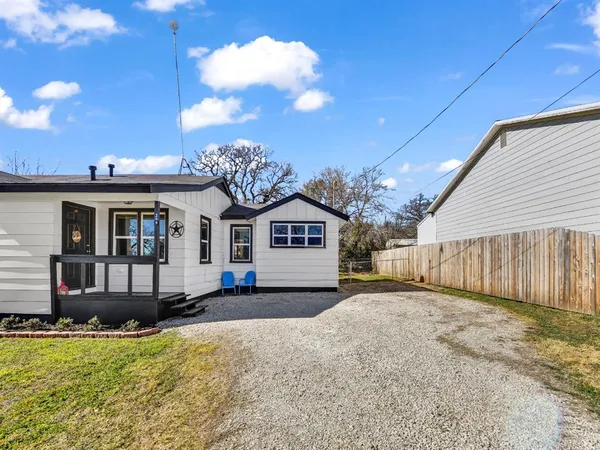 $239,900 | 309 North Cedar Street, Springtown, TX 76082