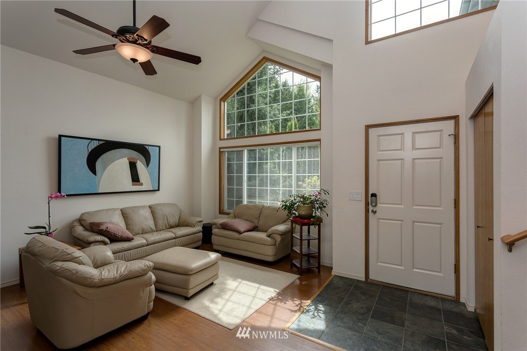 3119 Maple Ridge Court Bellingham, WA 98229 - Photo 3 of 25 Gallery Image 3