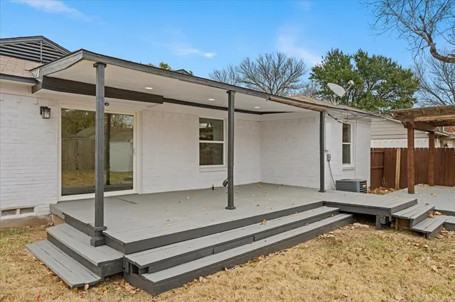 $2,000 | 3528 Hilton Drive, Mesquite, TX 75150