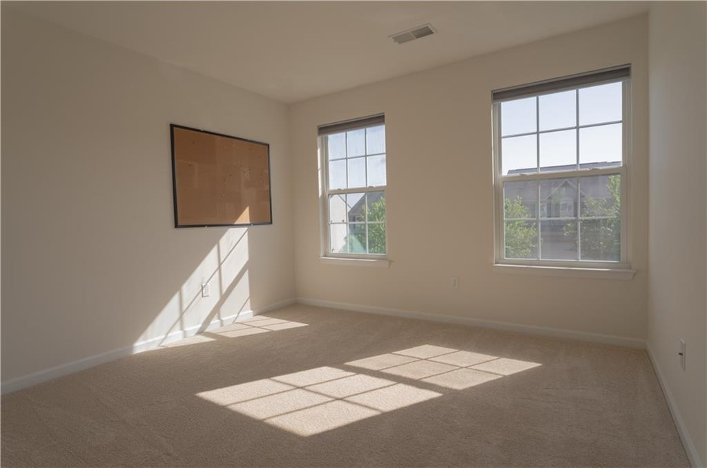 302 Maple Ridge Drive Canonsburg, PA 15317 - Photo 22 of 29 Gallery Image 22