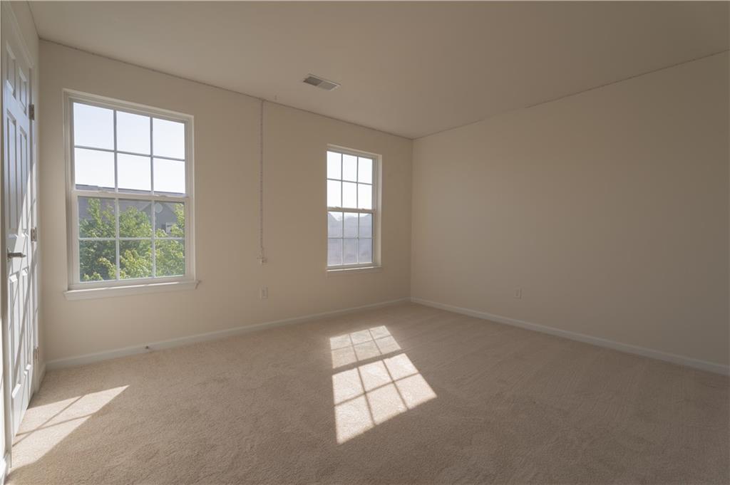 302 Maple Ridge Drive Canonsburg, PA 15317 - Photo 23 of 29 Gallery Image 23