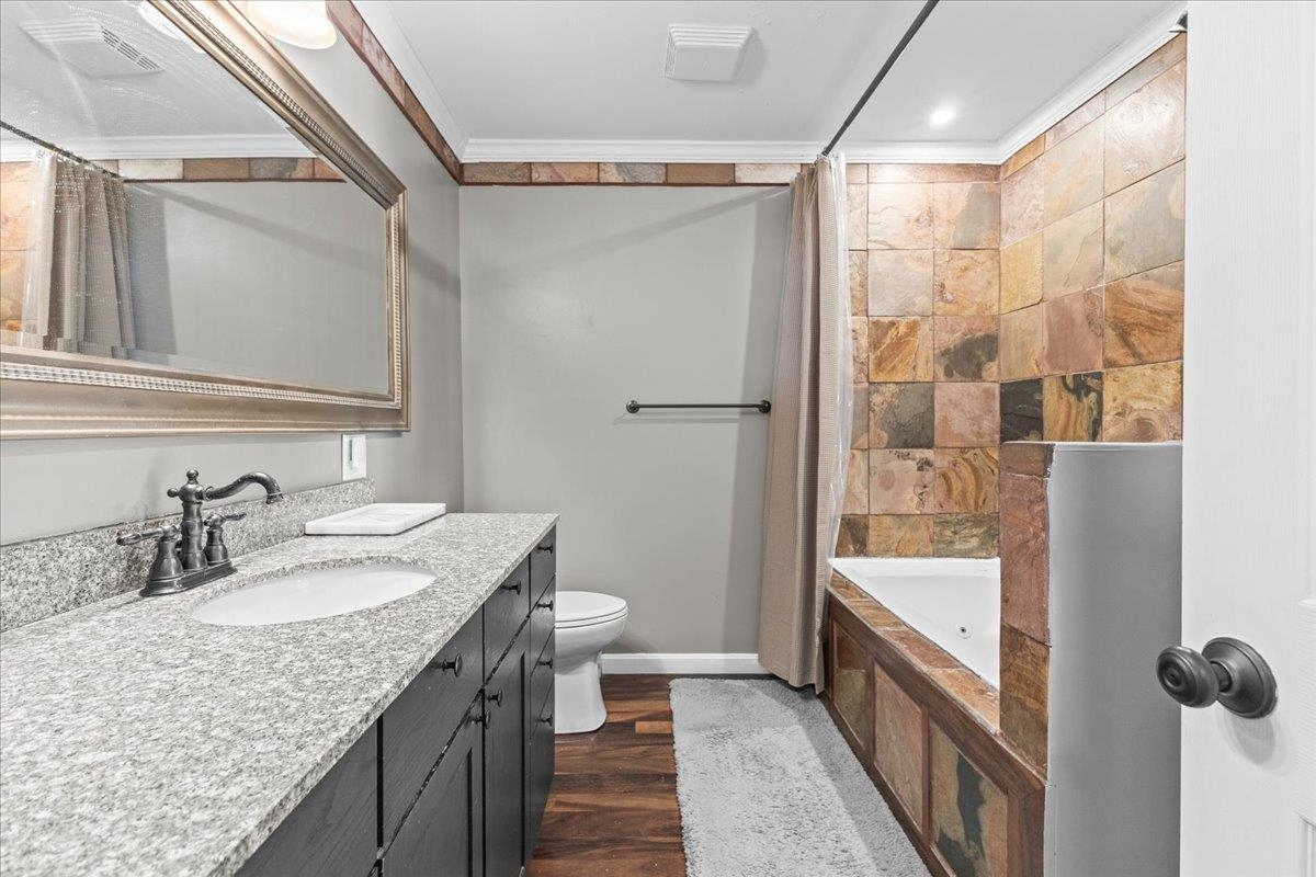 33 Harbor View Road, Unit 906 South Burlington, VT 05403 - Photo 28 of 44