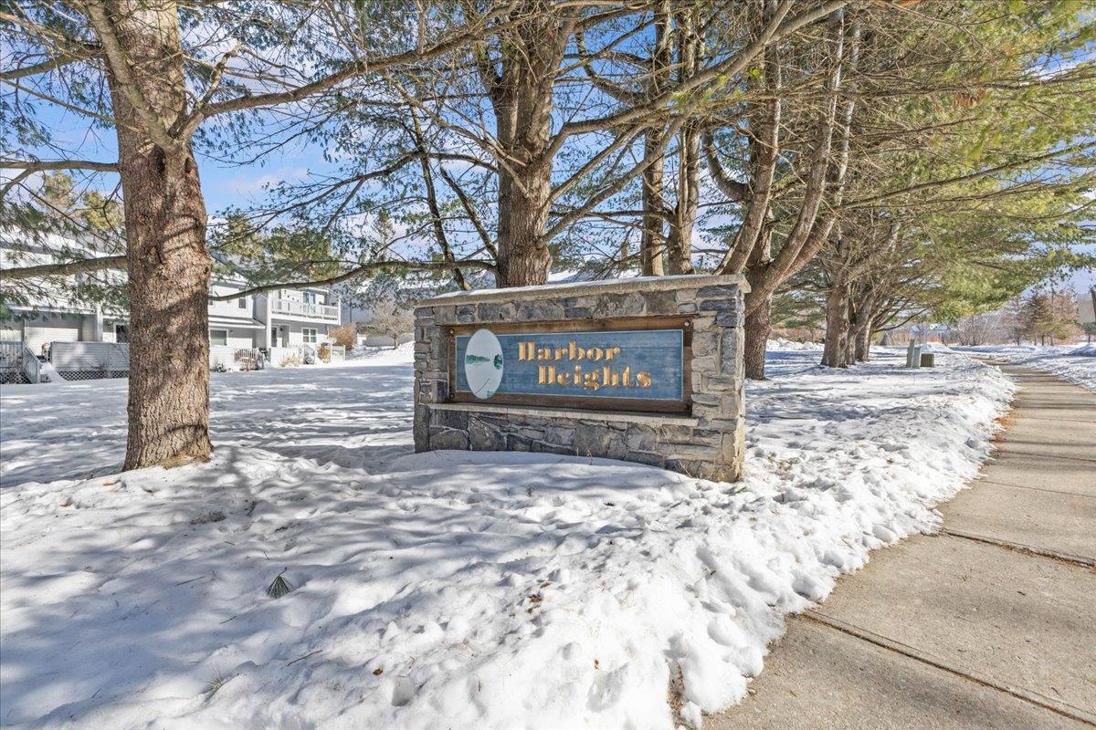 33 Harbor View Road, Unit 906 South Burlington, VT 05403 - Photo 42 of 44