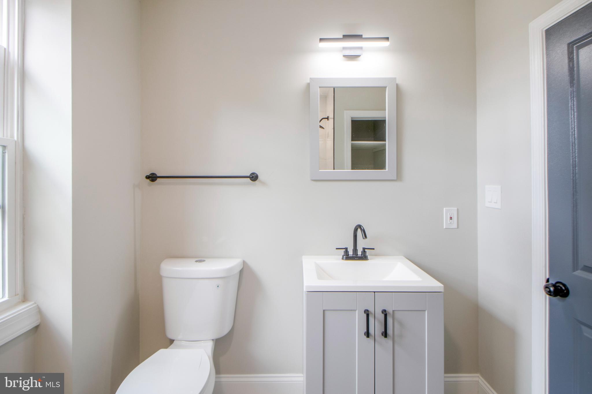 4223 Colborne Road Baltimore, MD 21229 - Photo 12 of 22