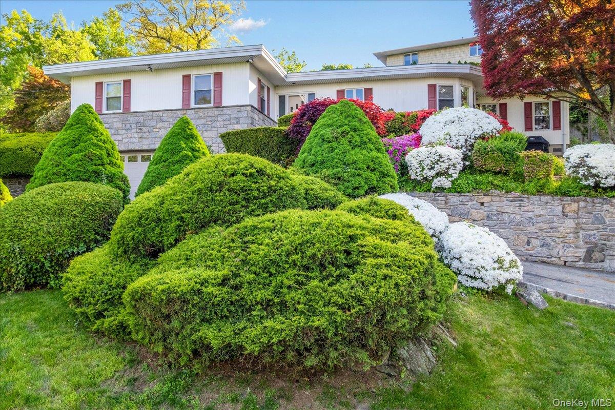 11 Malvern Road Scarsdale, NY 10583 - Photo 19 of 20