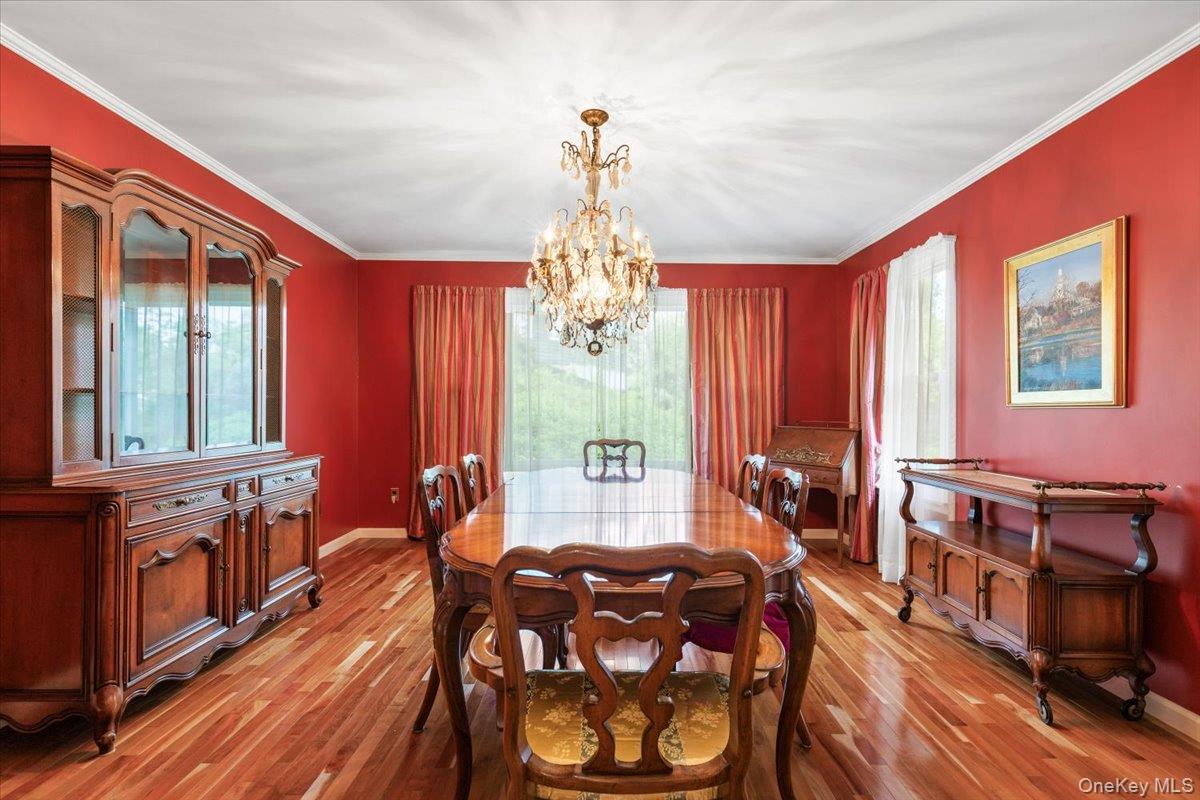 11 Malvern Road Scarsdale, NY 10583 - Photo 7 of 20