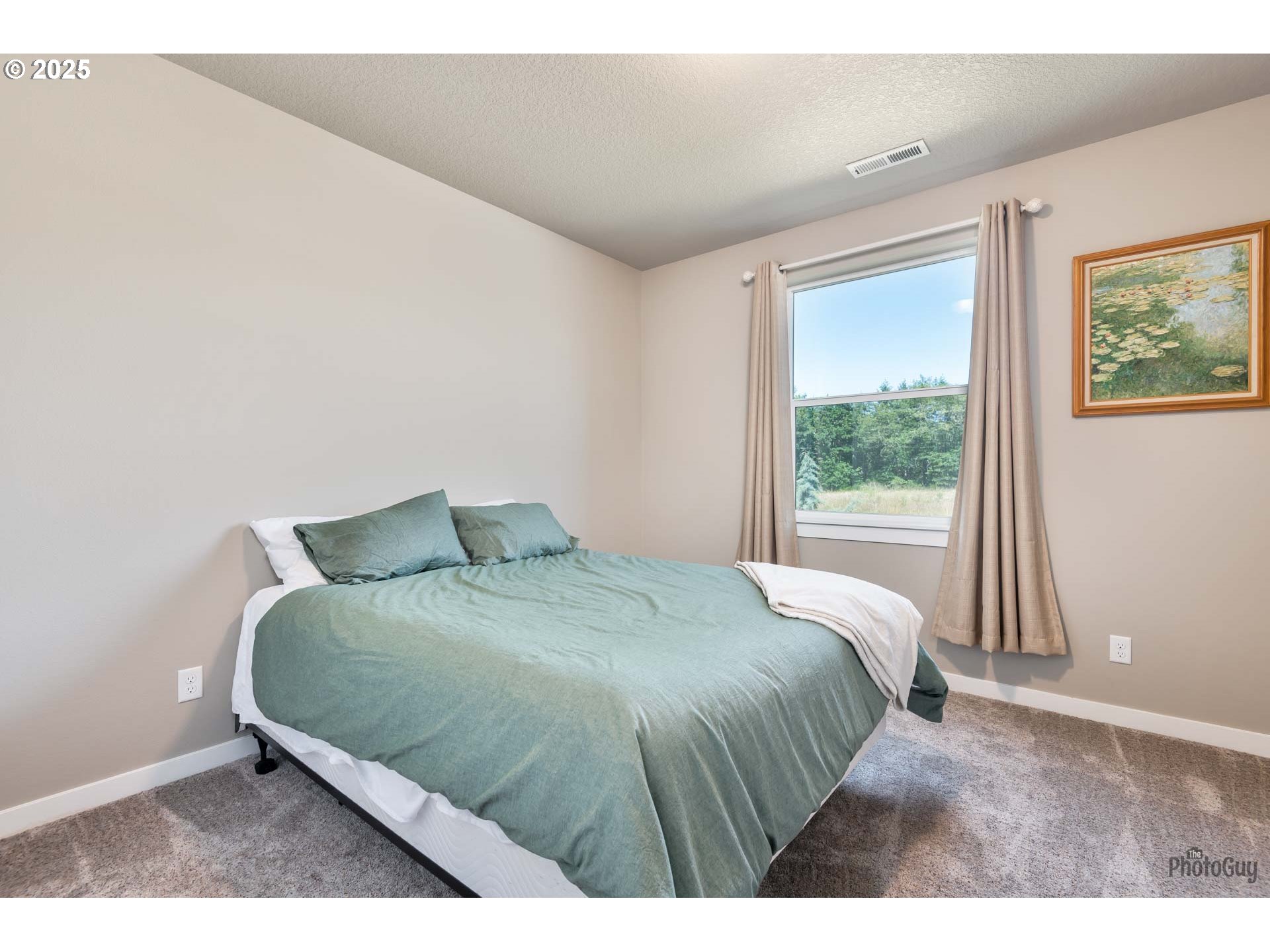 88454 Sproat Ranch Road Veneta, OR 97487 - Photo 27 of 48 Bedroom
