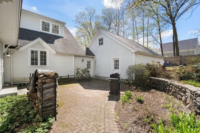 $1,725,000 | 23 Massasoit Avenue, Sudbury, MA 01776