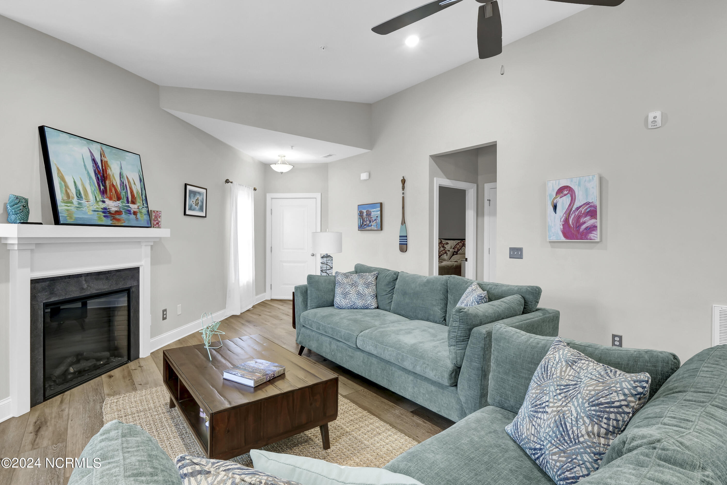 4203 River Road, Unit 202 Wilmington, NC 28412 - Photo 3 of 37 017_p4888943