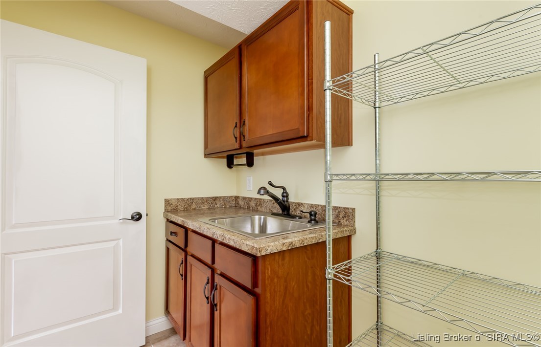 6440 Scottsville Road Floyds Knobs, IN 47119 - Photo 79 of 96