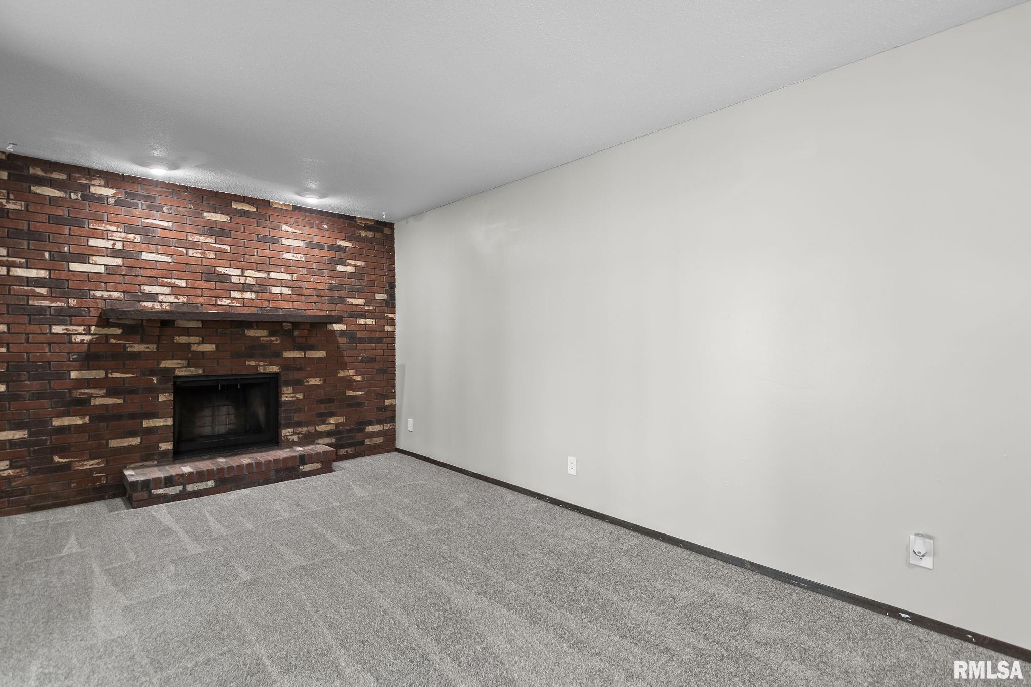 109 Basswood Road Springfield, IL 62712 - Photo 15 of 37