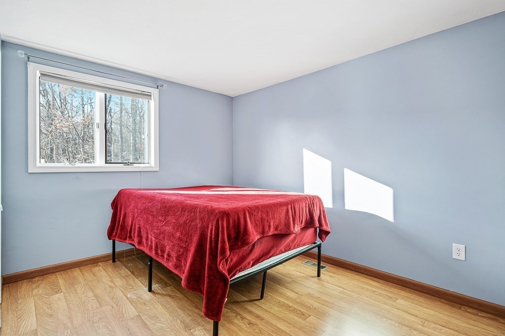 29 Dominion Road Worcester, MA 01605 - Photo 16 of 36