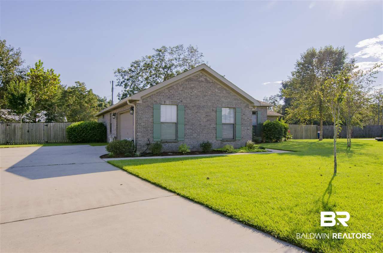 9575 Ottawa Drive Daphne, AL 36526 - Photo 2 of 36