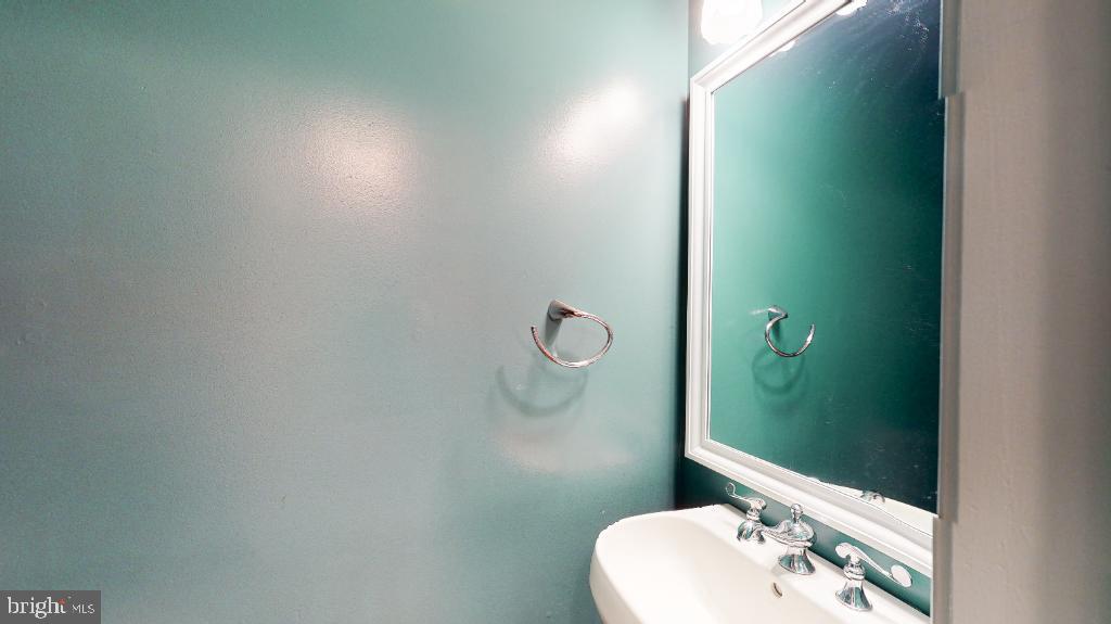 1300 South Glebe Road Arlington, VA 22204 - Photo 7 of 56