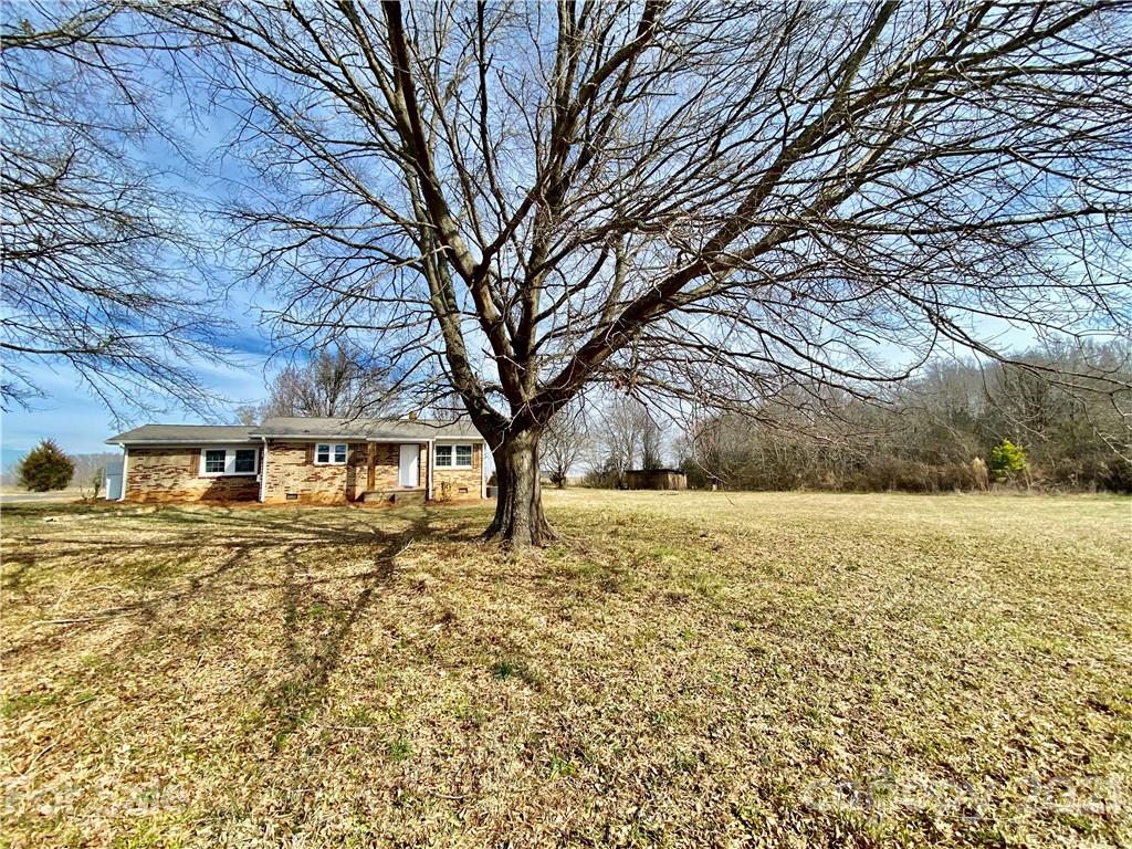 2319 Pleasant Hill Church Road Grover, NC 28073 - Photo 2 of 18 Gallery Image 2