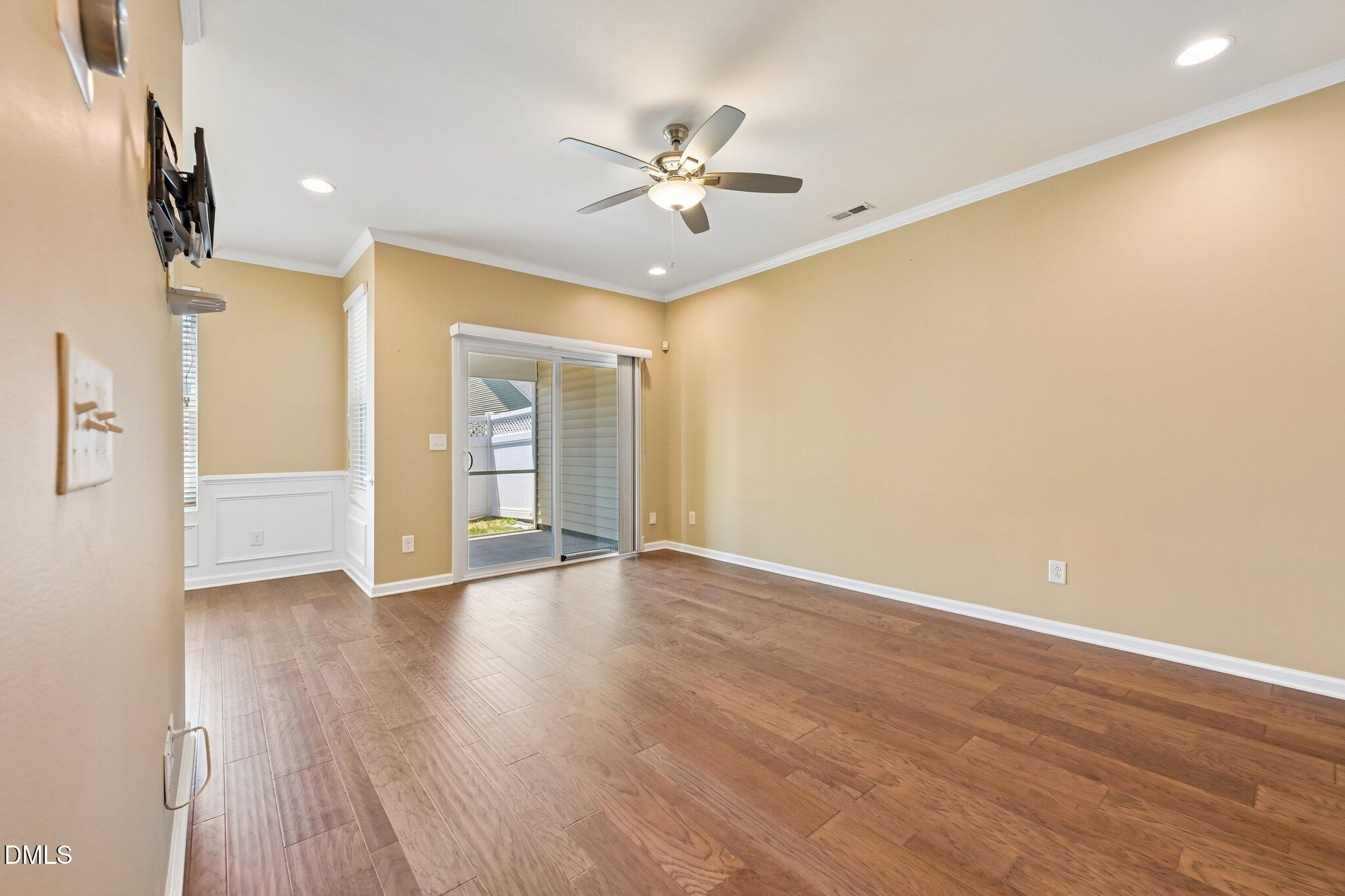 7213 Ladbrooke Street Raleigh, NC 27617 - Photo 7 of 26