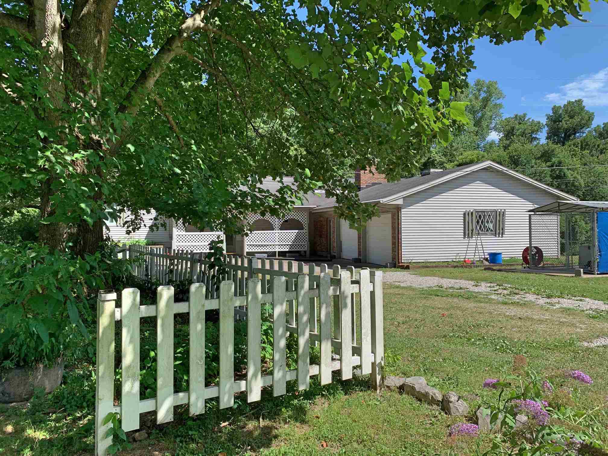 10833 Grand River Road Newburgh, IN 47630 - Photo 7 of 33 Gallery Image 7