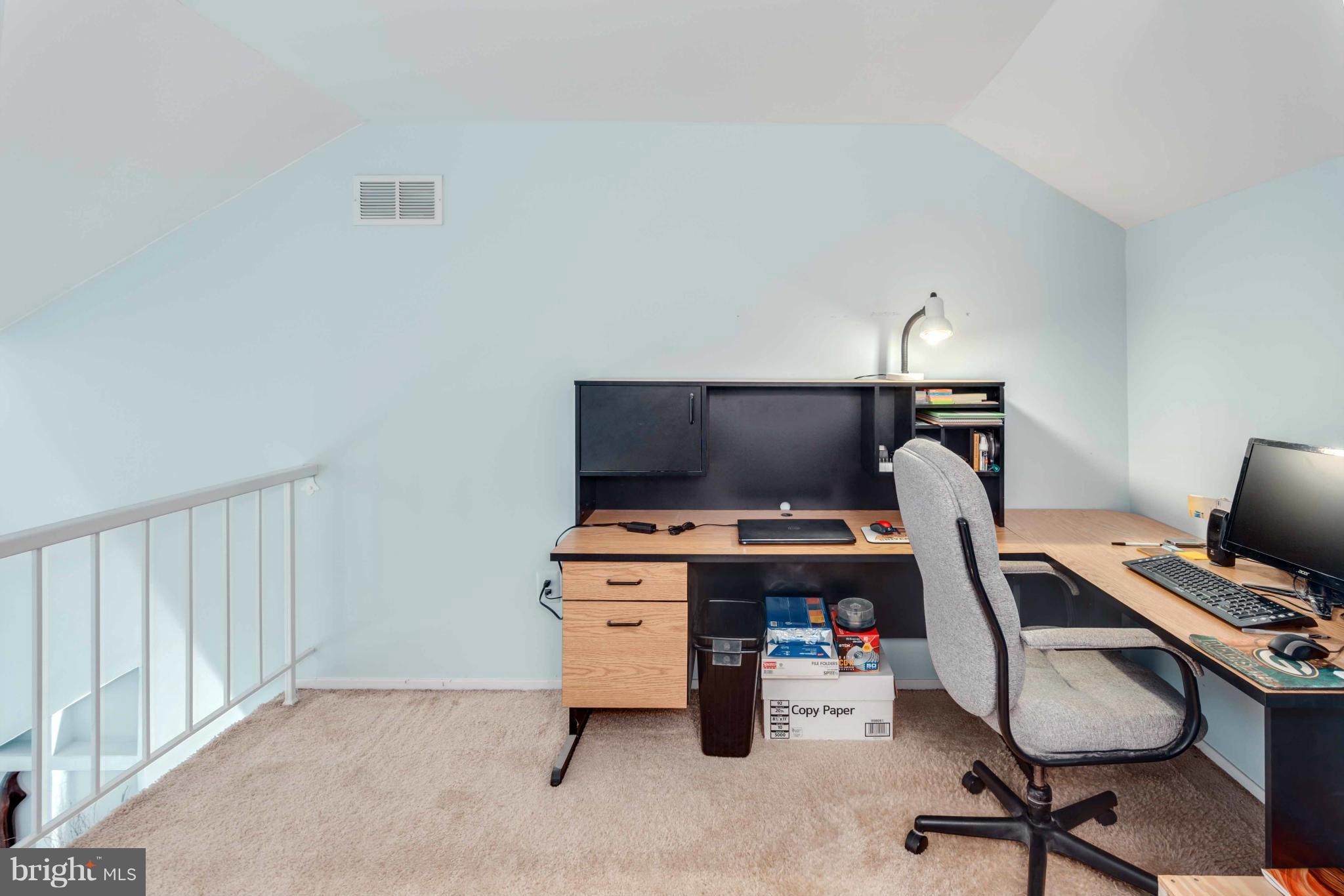 4413 Pleasant Valley Road Chantilly, VA 20151 - Photo 23 of 30 LOFT 1