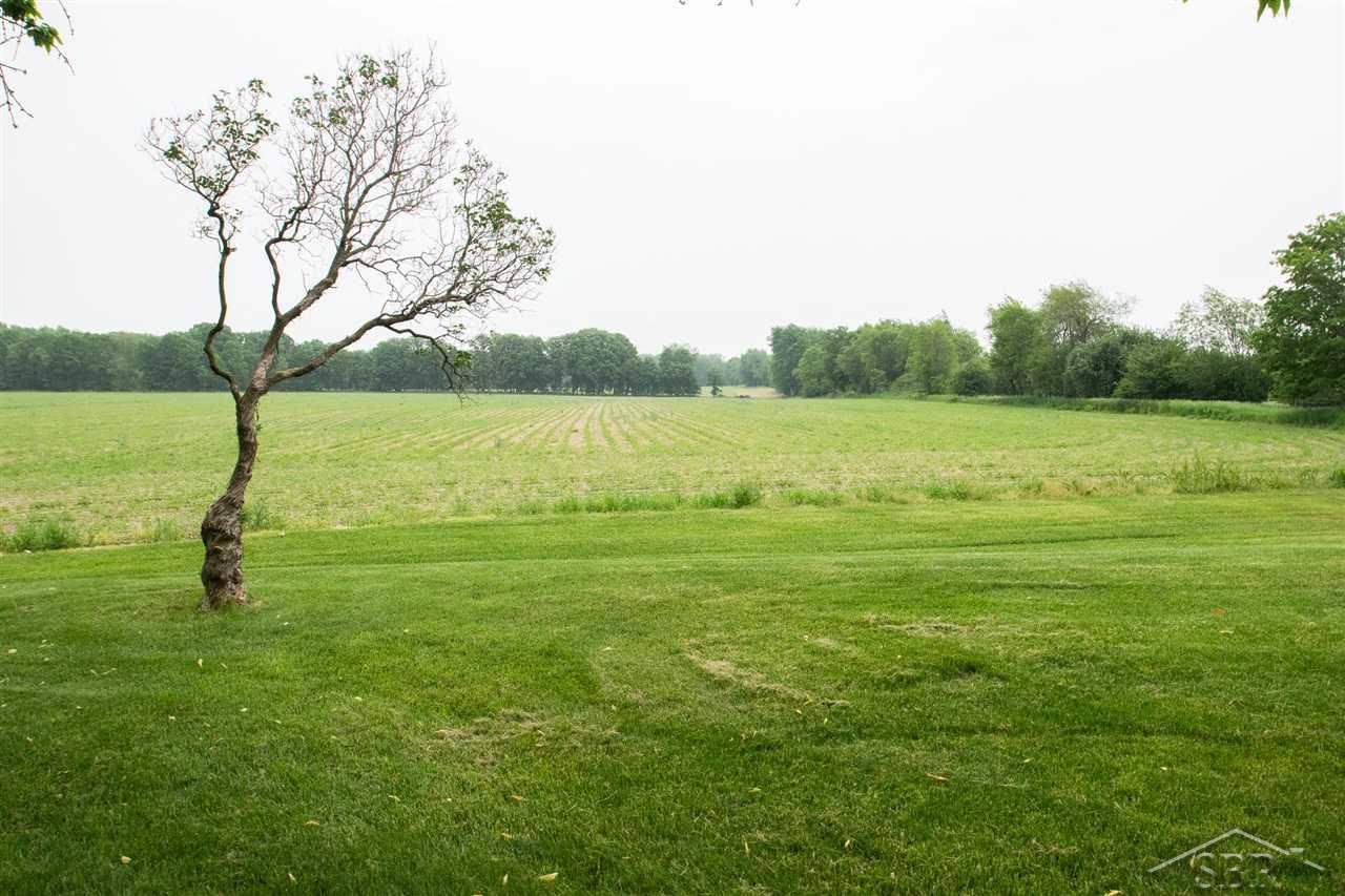 10985 South Mission Road Shepherd, MI 48883 - Photo 29 of 34