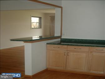 1004 Neck Road Burlington, NJ 08016 - Photo 4 of 6 Kitchen
