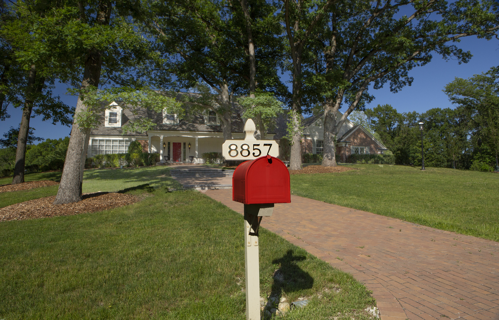 8857 Johnston Road Burr Ridge, IL 60527 - Photo 5 of 47