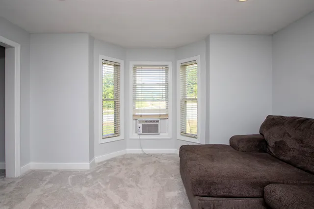 $245,000 | 220 Elm Street, St. Johnsbury, VT 05819