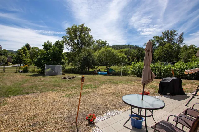 $245,000 | 220 Elm Street, St. Johnsbury, VT 05819